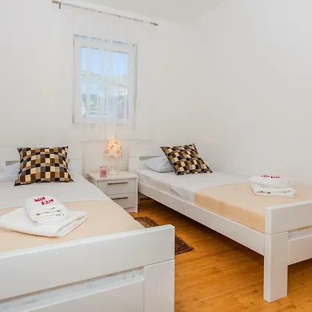 Apartamento Charming Near